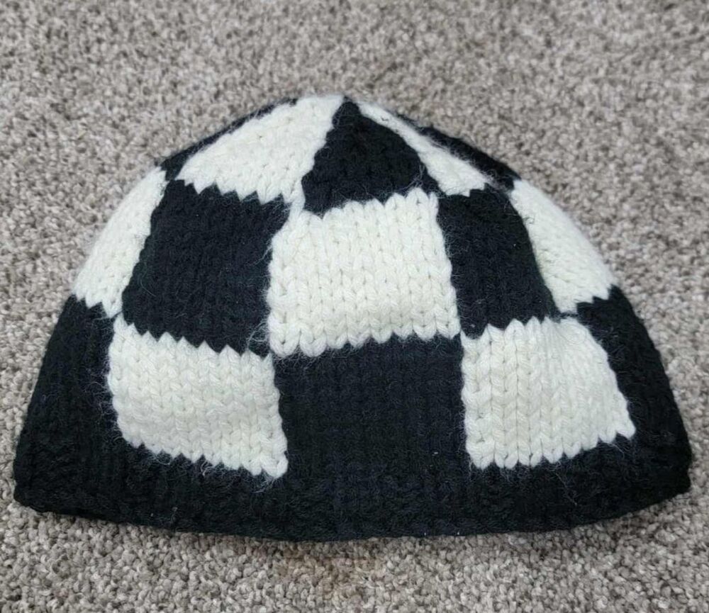 Broner Beanie Toque Youth age 6 - 10 White Black Checkered Punk Y2k Skate hat
